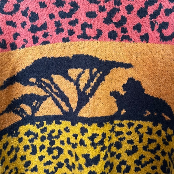 Disney MINKPINK The Lion King Sweater Size Small - Picture 4 of 4